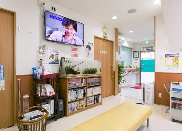 待合スペースです、お掛けになってお待ちください。